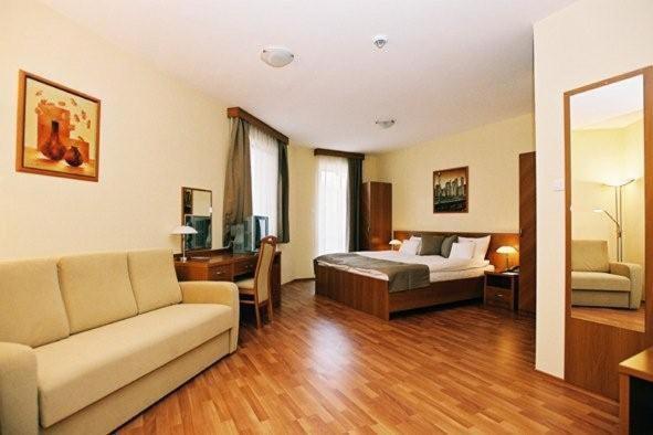 Panorama Wellness Apartman Hotel Hajdúszoboszló Δωμάτιο φωτογραφία